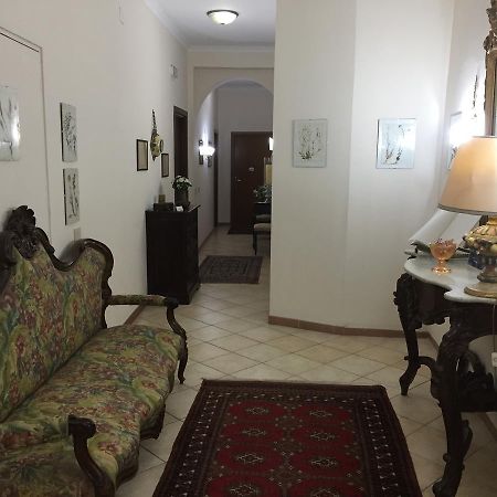 La Residenza Dei Nobili Bed & Breakfast Catanzaro Exterior photo