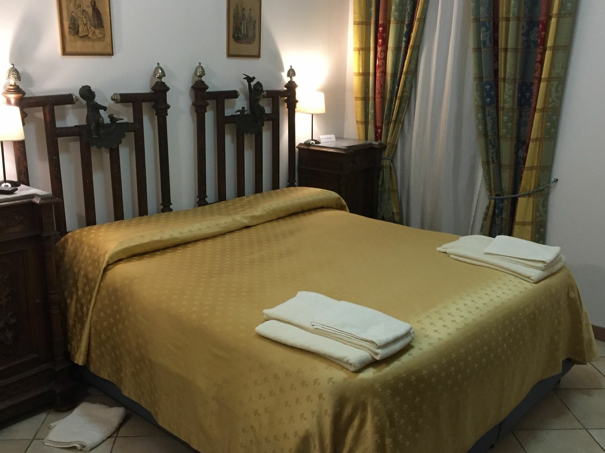 La Residenza Dei Nobili Bed & Breakfast Catanzaro Exterior photo