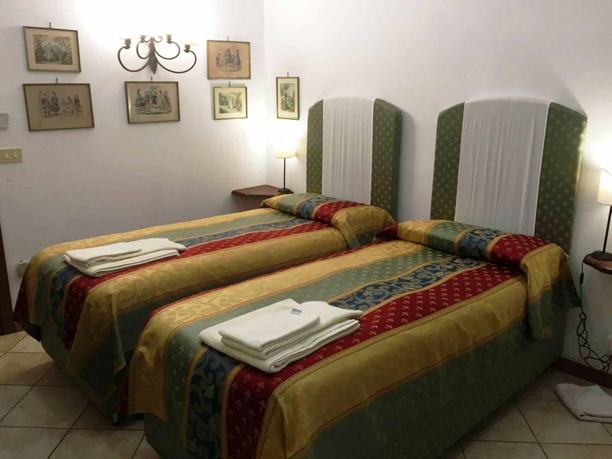 La Residenza Dei Nobili Bed & Breakfast Catanzaro Exterior photo